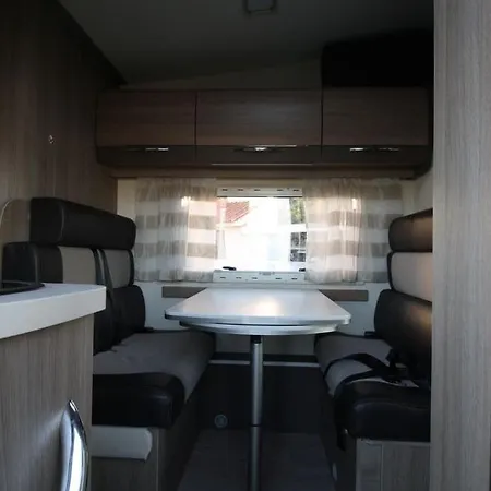 Rv Motorhome - Campervan Parque de Campismo
